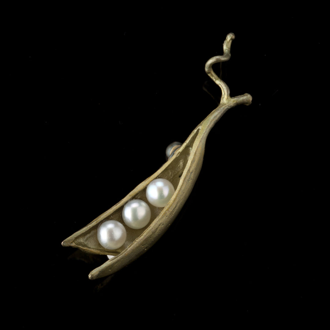 Erbsenschote - Brosche - 3 Perlen