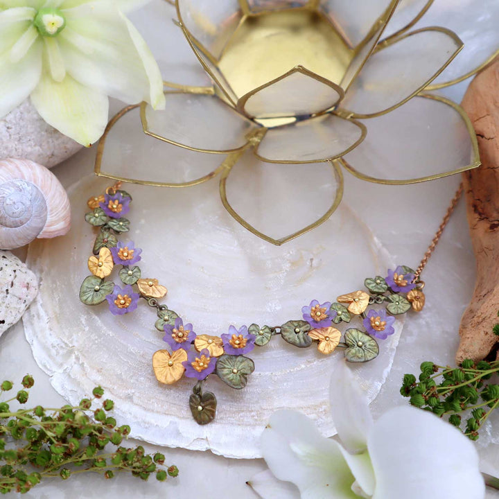 Giverny Seerosen Collier - Statement