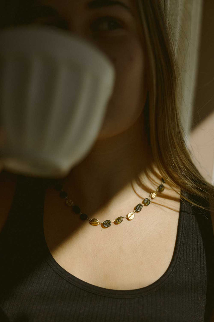 Geröstete Kaffeebohnen – Collier