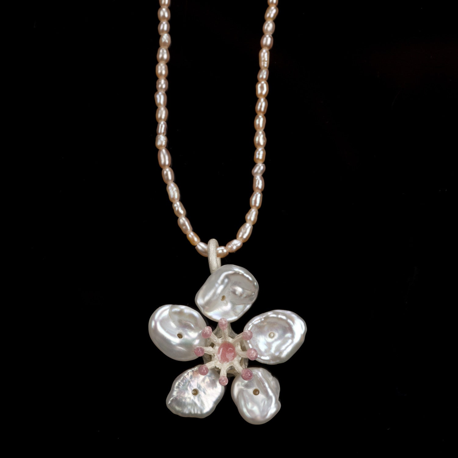Kirschblüte - Perlenkette mit Anhänger